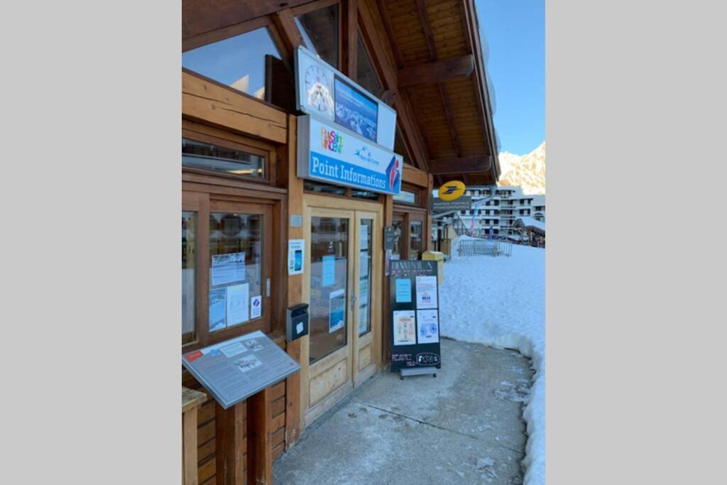 Studio 1600 Pied Des Pistes Avec Magnifique Vue Puy-Saint-Vincent Luaran gambar
